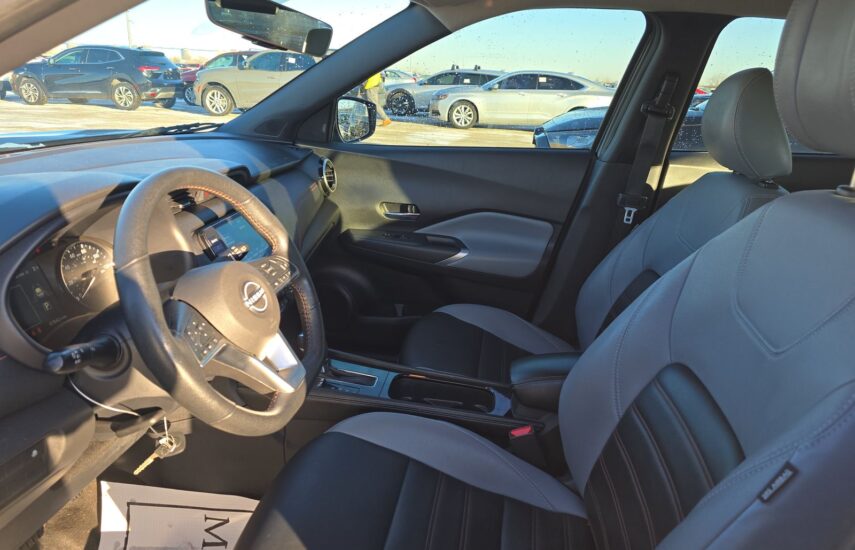 2023 Nissan Kicks SR