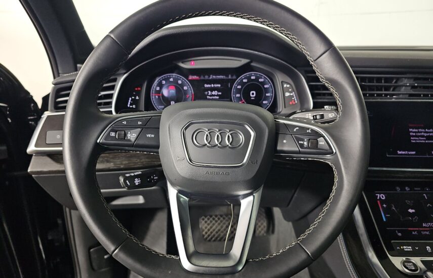 2025 Audi Q7 Premium Plus 45 TFSI
