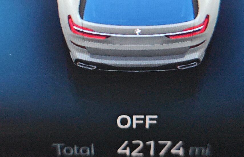 2023 BMW X7 Sports Activity