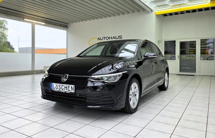 Volkswagen GOLF 2023