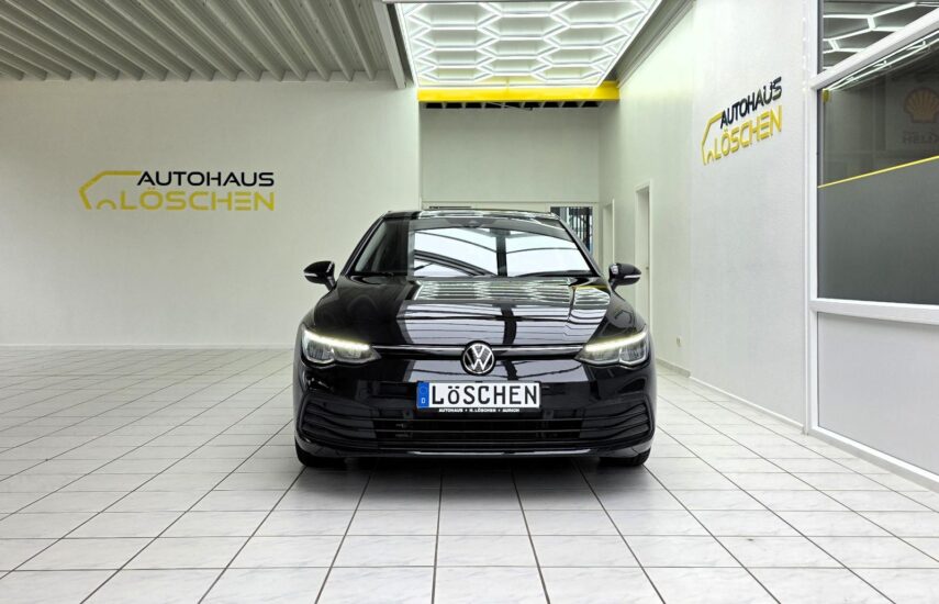 Volkswagen GOLF 2023