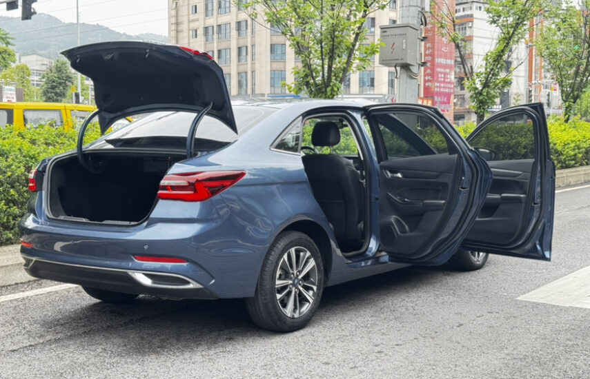 Ford Escort 2022 1.5L Automatic Diamond Edition